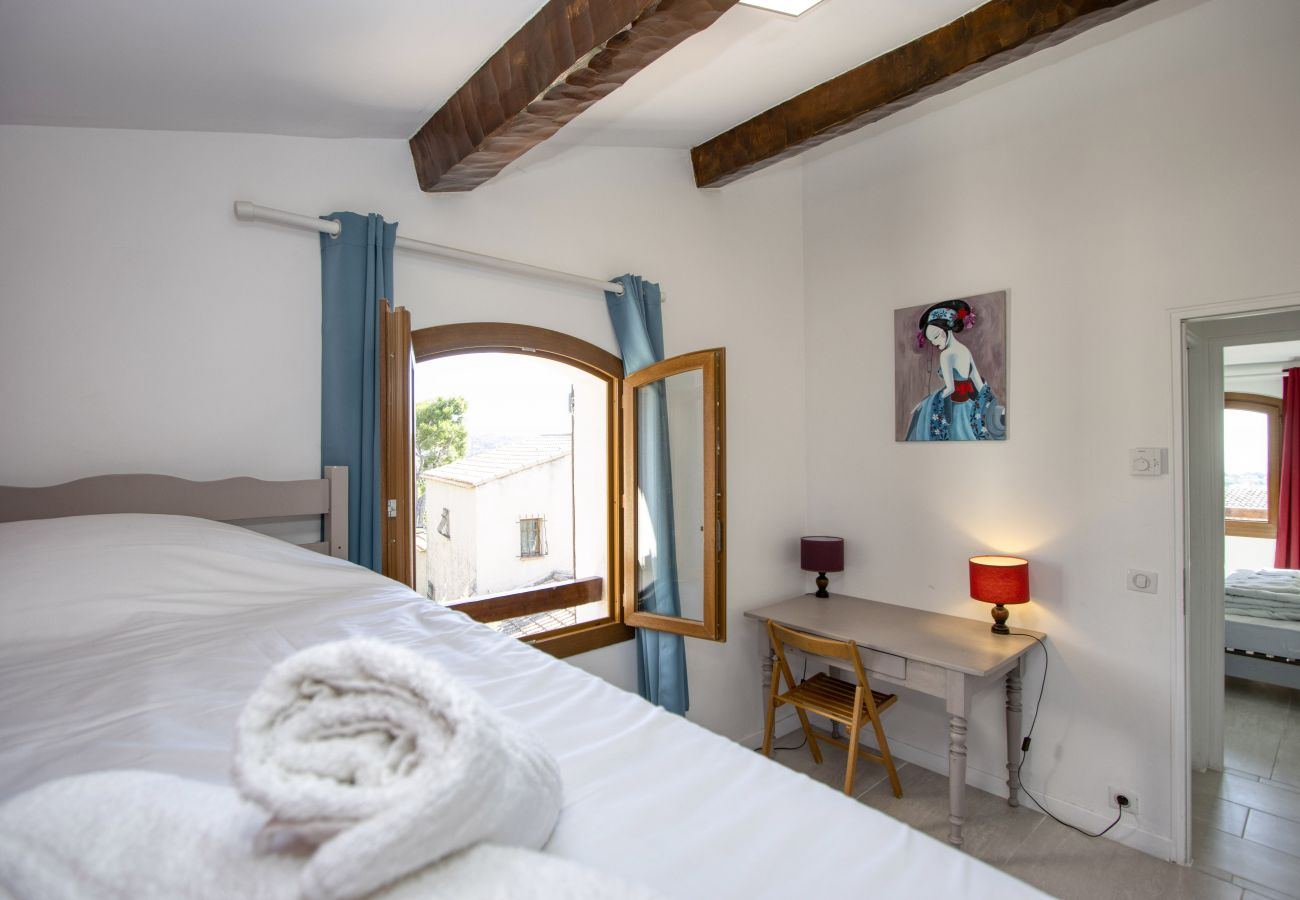 Maison à La Ciotat - Villa Carpediem. Piscine, clim, vue mer, pétanque