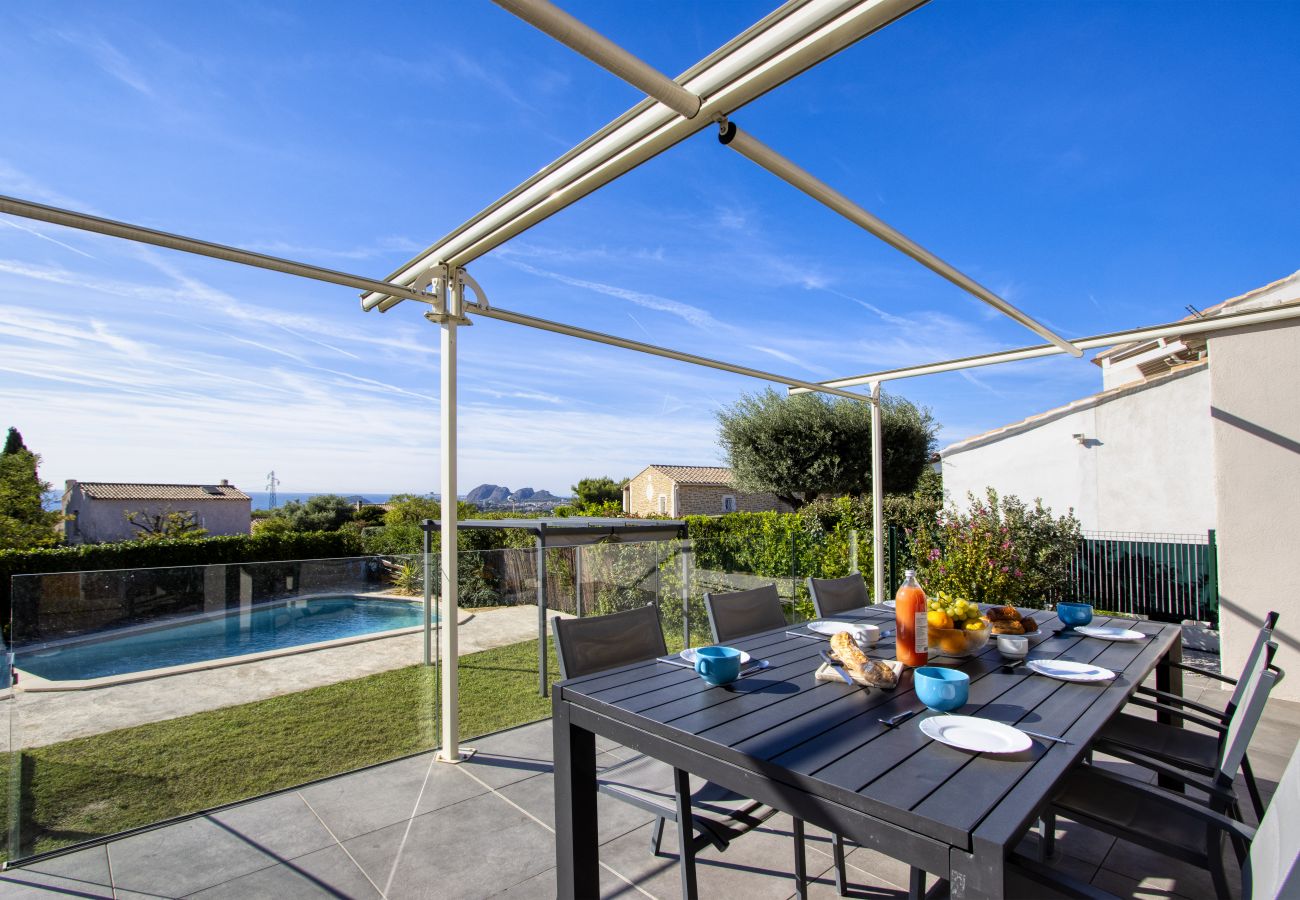 Maison à La Ciotat - Villa Carpediem. Piscine, clim, vue mer, pétanque