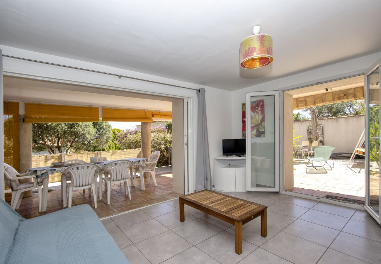 Appartement à La Ciotat - Vanrell, au calme, terrasse, jardin, parking
