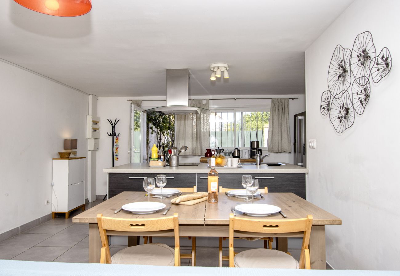 Appartement à La Ciotat - Vanrell, au calme, terrasse, jardin, parking