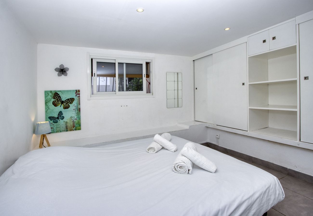 Appartement à La Ciotat - Vanrell, au calme, terrasse, jardin, parking