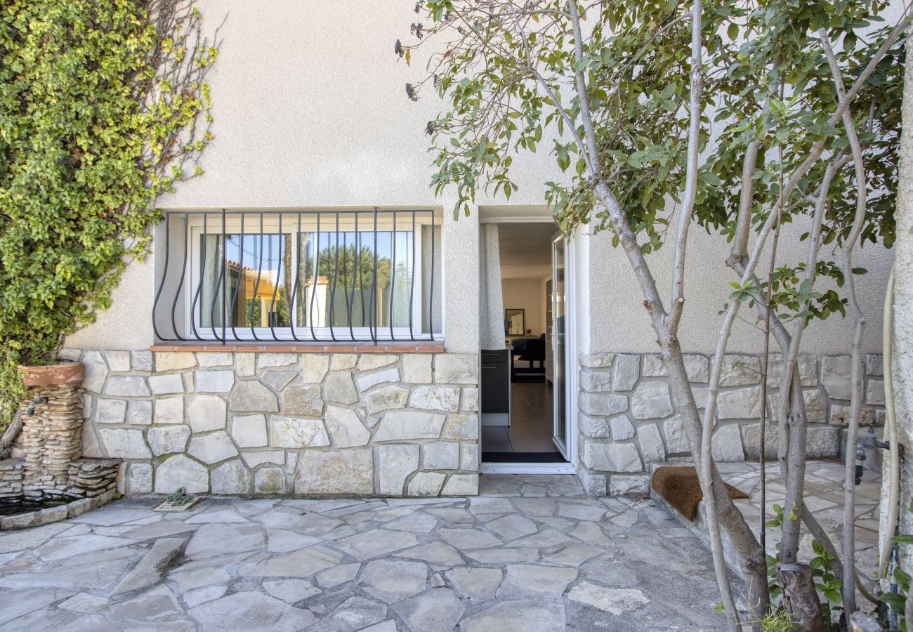 Appartement à La Ciotat - Vanrell, au calme, terrasse, jardin, parking