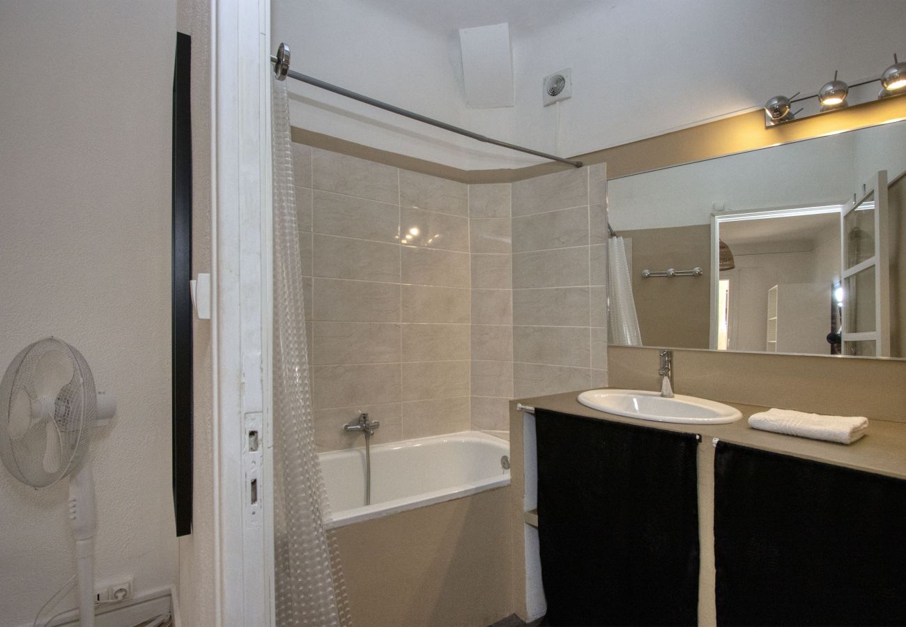Appartement à La Ciotat - Fetassiez. Idéal pour les équipages ou vacances.