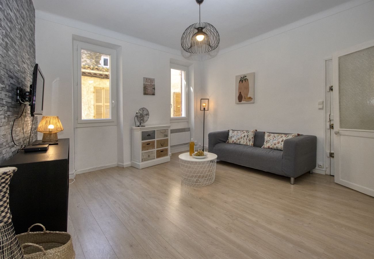 Appartement à La Ciotat - Fetassiez. Idéal pour les équipages ou vacances.