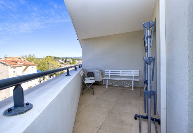 Appartement à La Ciotat - Arello. Vue mer exceptionnelle, clim, accès plage