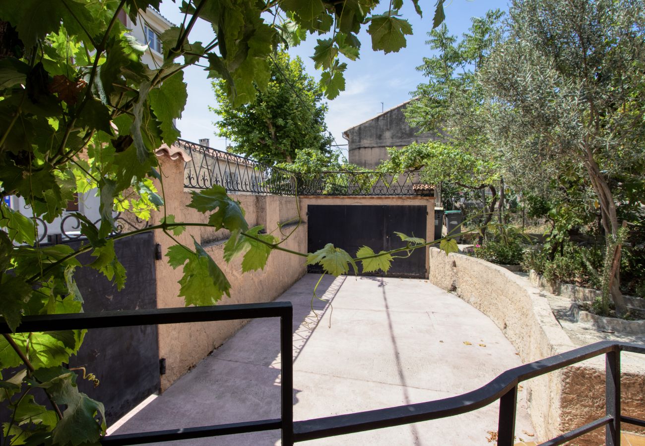 Maison à La Ciotat - Rimessa Maison de famille. Jardin, clim, parking