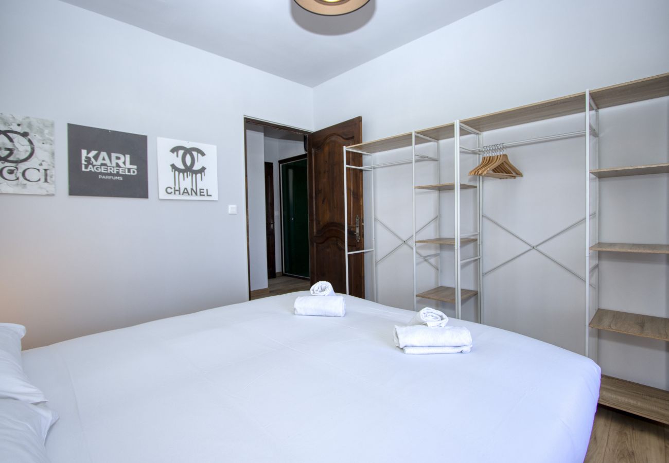 Maison à La Ciotat - Brigoto. Piscine chauffée, clim, fibre, parking