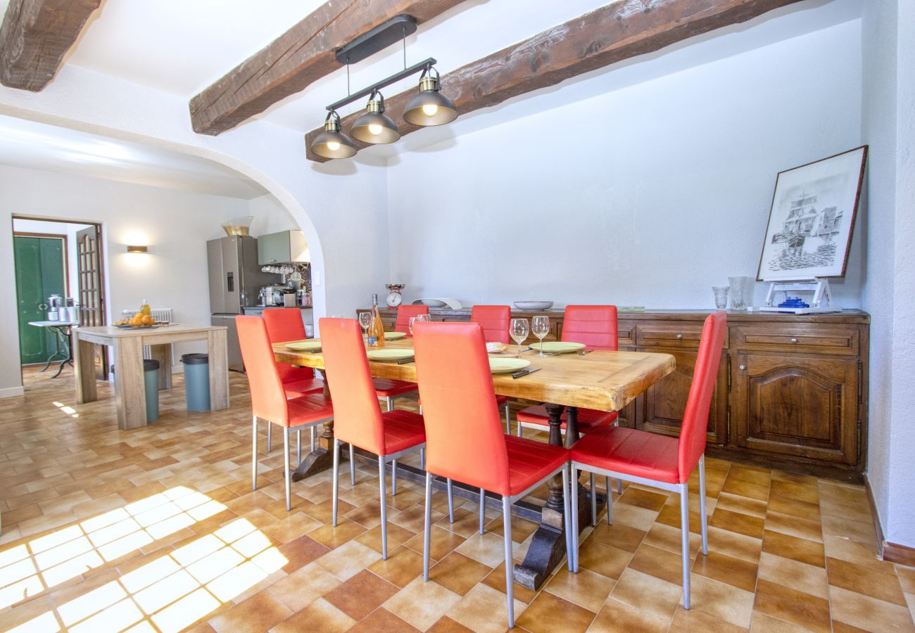 Maison à La Ciotat - Brigoto. Piscine chauffée, clim, fibre, parking