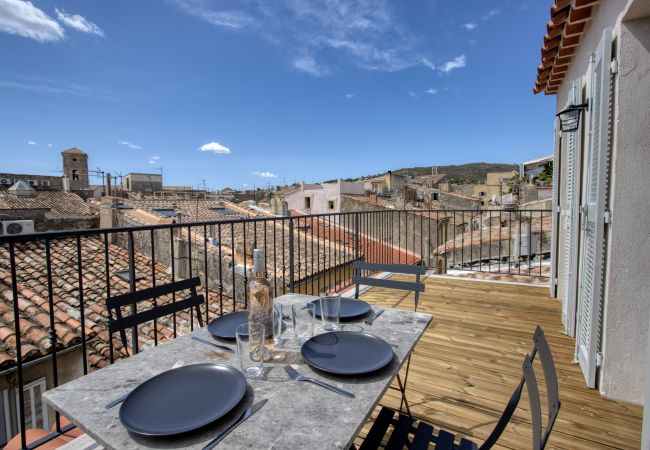Appartement à La Ciotat - Gaio, terrasse roof top, vue mer, clim, vieux port Appartement à La Ciotat - Gaio, terrasse roof top, vue mer, clim, vieux port