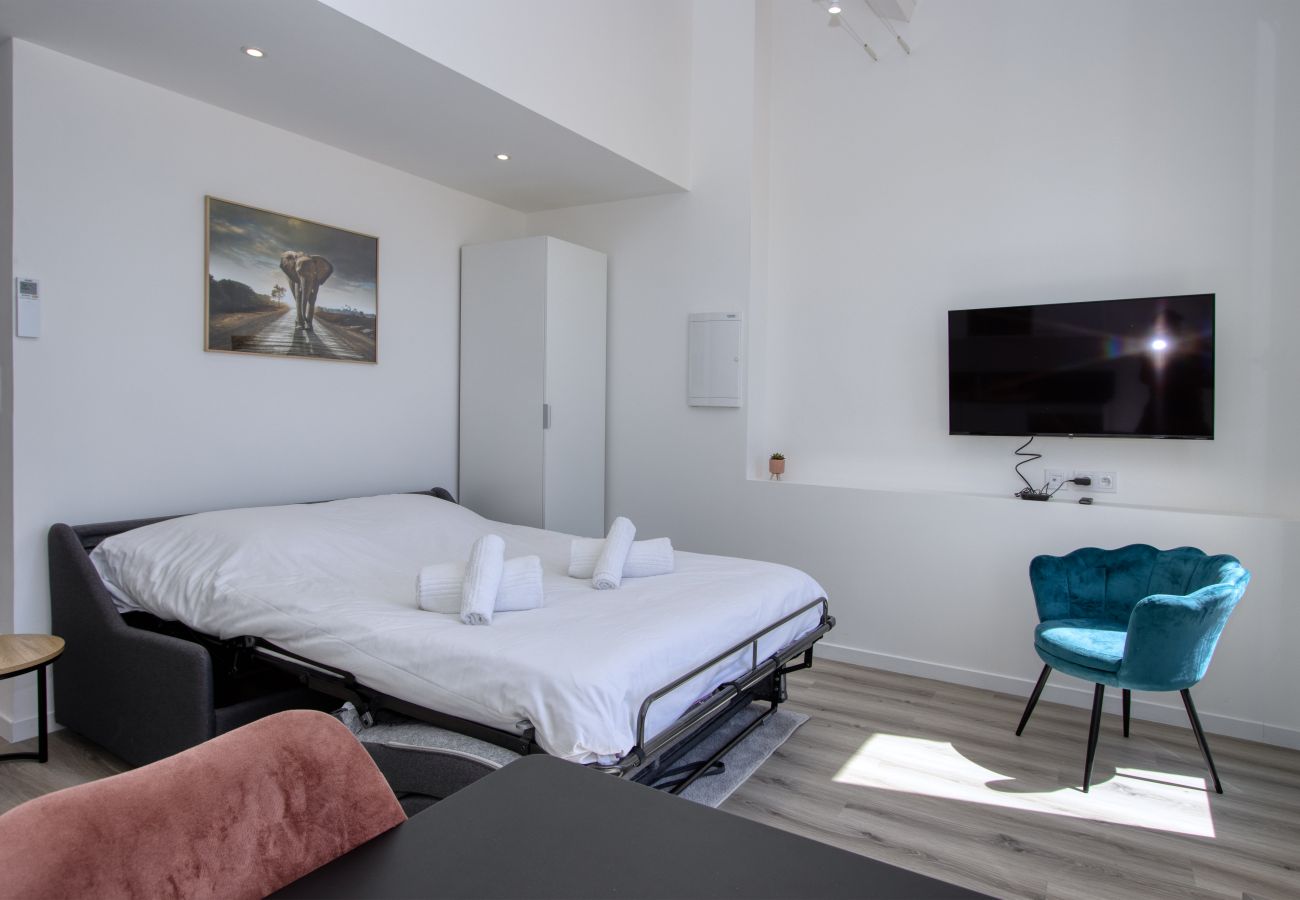 Appartement à La Ciotat - Gaio, terrasse roof top, vue mer, clim, vieux port
