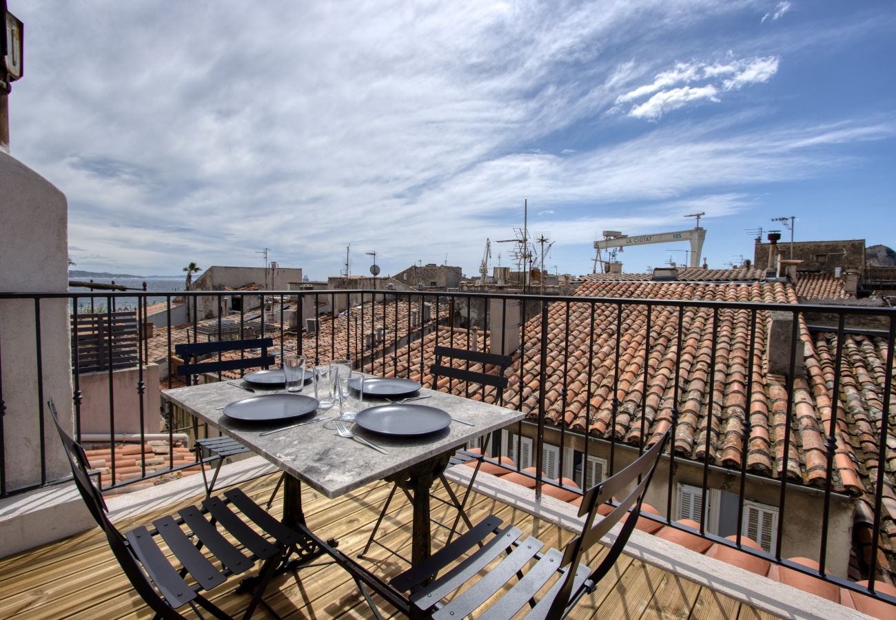Appartement à La Ciotat - Gaio, terrasse roof top, vue mer, clim, vieux port