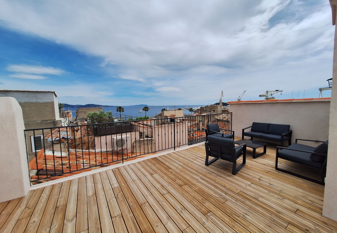 Appartement à La Ciotat - Gaio, terrasse roof top, vue mer, clim, vieux port