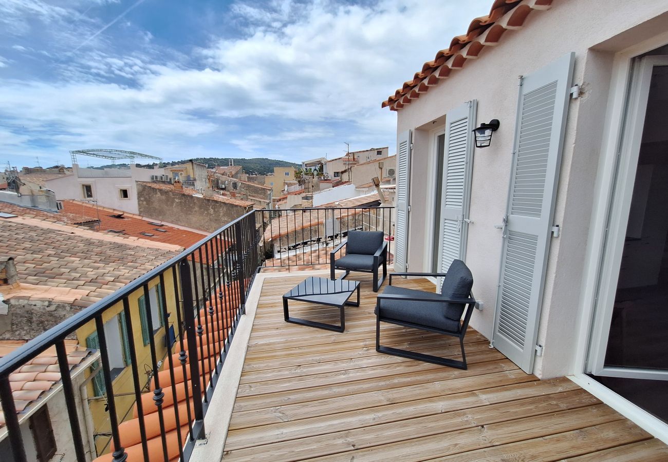 Appartement à La Ciotat - Gaio, terrasse roof top, vue mer, clim, vieux port