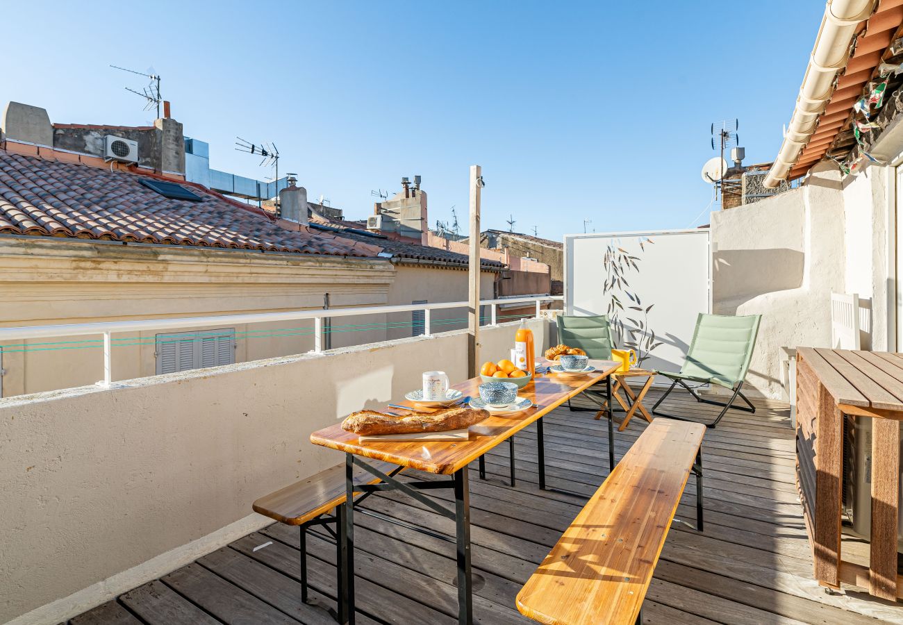 Appartement à La Ciotat - Ajoucadou, terrasse roof top, vue vieux port, clim