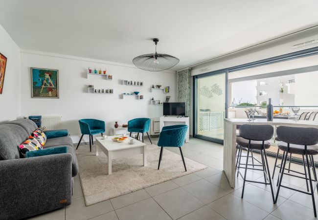 Appartement à La Ciotat - Tanudo. Magnifique vue mer, clim, accès plage Appartement à La Ciotat - Tanudo. Magnifique vue mer, clim, accès plage
