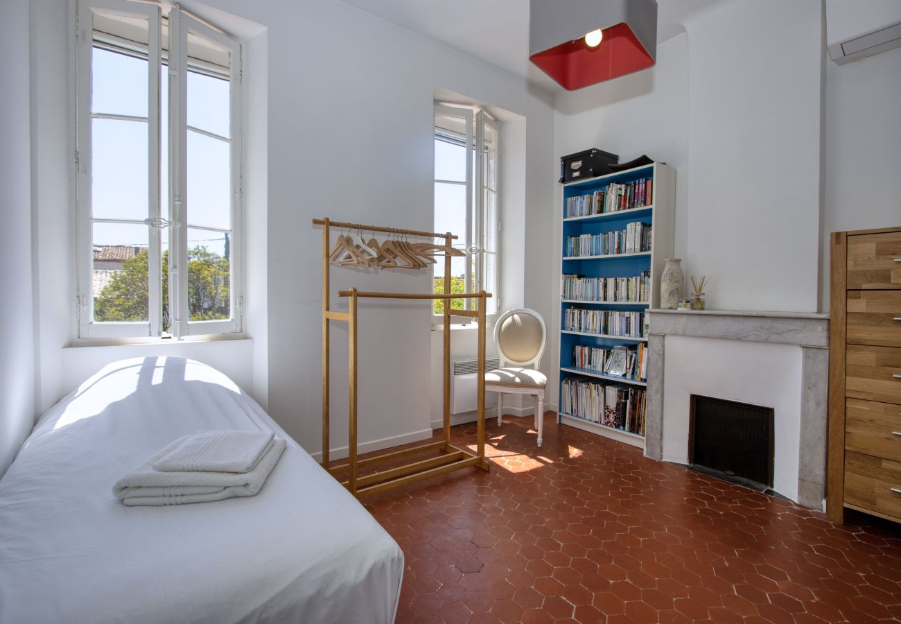 Villa à La Ciotat - Catoun. Jolie maison de ville proche du port. Clim