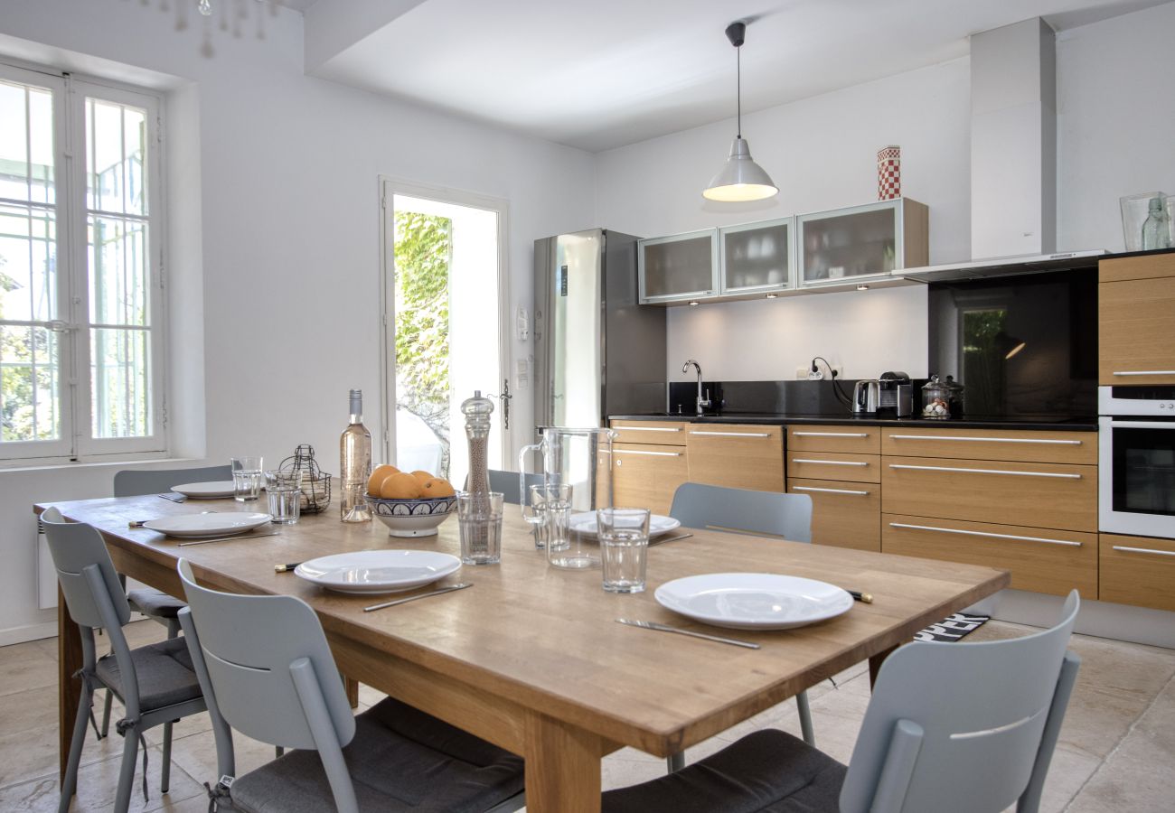 Villa à La Ciotat - Catoun. Jolie maison de ville proche du port. Clim