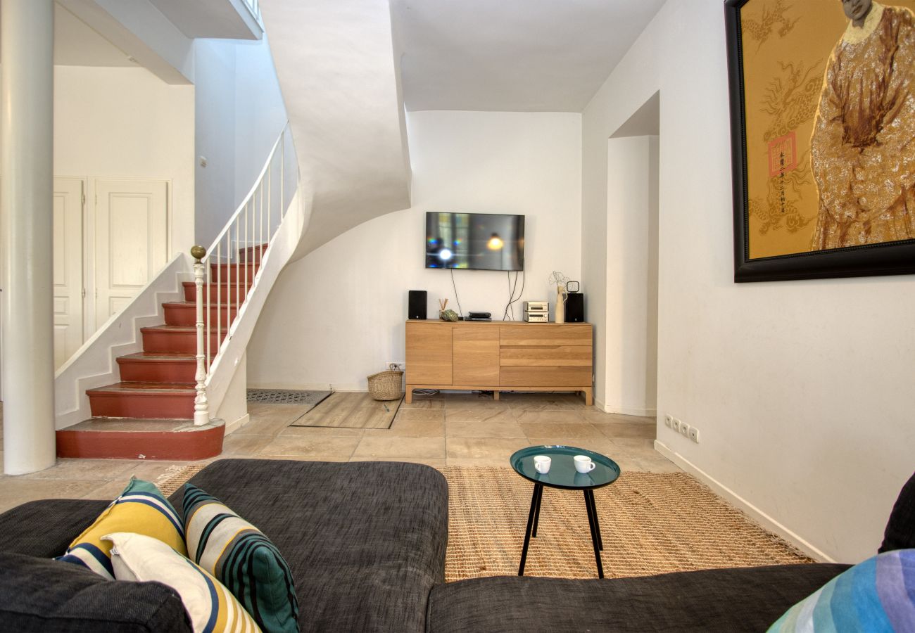 Villa à La Ciotat - Catoun. Jolie maison de ville proche du port. Clim