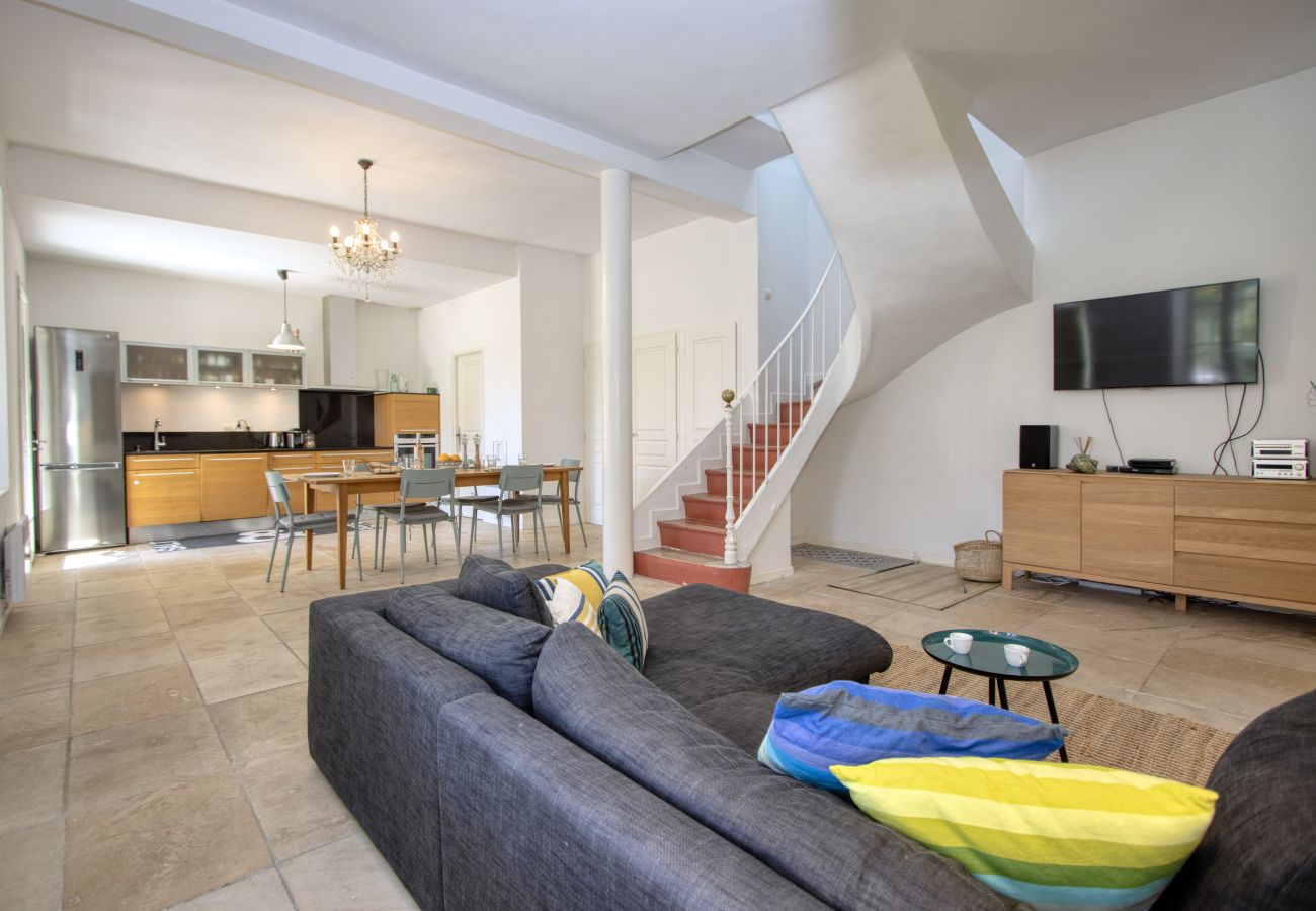 Villa à La Ciotat - Catoun. Jolie maison de ville proche du port. Clim