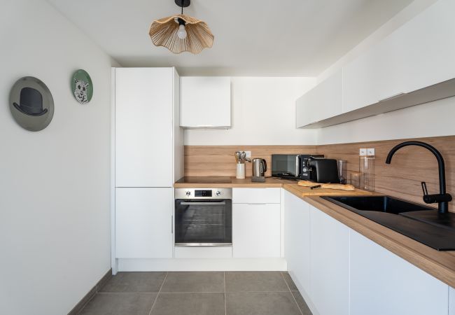 Appartement à La Ciotat - Canoun. Idéal pour les équipages, vacances. Clim Appartement à La Ciotat - Canoun. Idéal pour les équipages, vacances. Clim