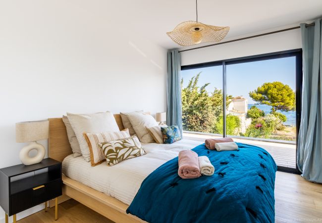 Maison à La Ciotat - Villa Feliz, vue mer, piscine, jacuzzi Maison à La Ciotat - Villa Feliz, vue mer, piscine, jacuzzi