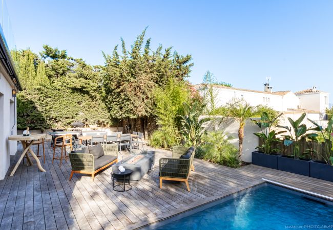 Maison à La Ciotat - Villa Feliz, vue mer, piscine, jacuzzi Maison à La Ciotat - Villa Feliz, vue mer, piscine, jacuzzi