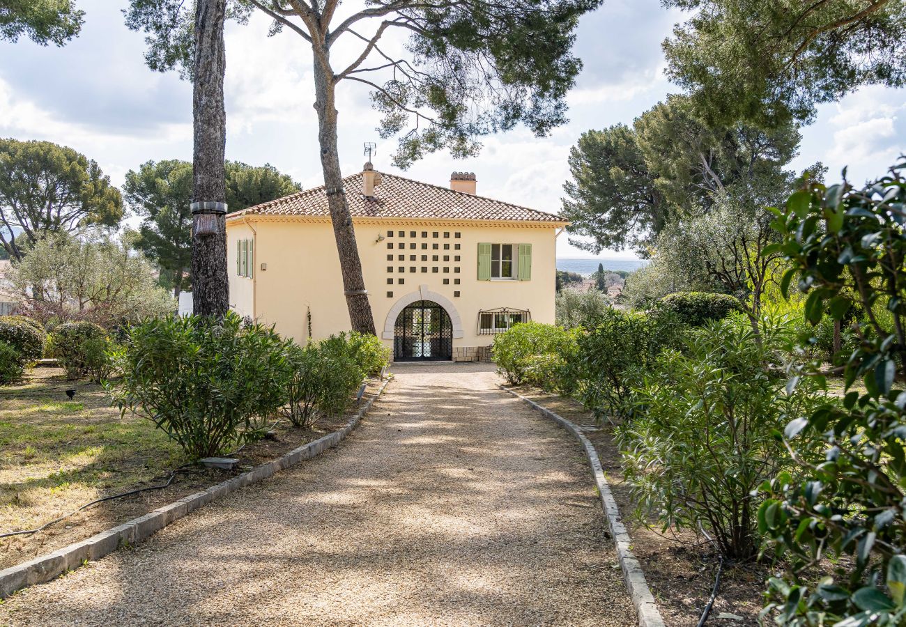 Villa à La Ciotat - Villa Pandora, piscine chauffée, vue mer, jardin