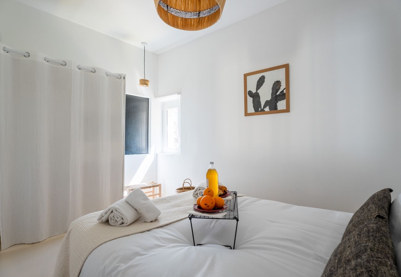 Appartement à La Ciotat - Aurugo. Clim, proche plages, calanques, chantier.