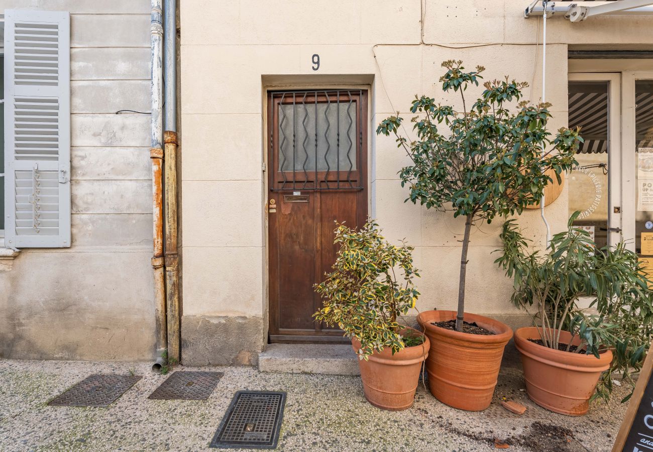 Appartement à La Ciotat - Aurugo. Clim, proche plages, calanques, chantier.