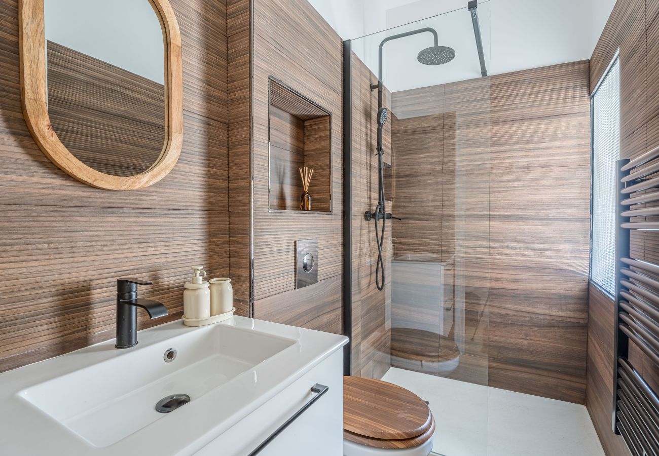 Appartement à La Ciotat - Aurugo. Clim, proche plages, calanques, chantier.