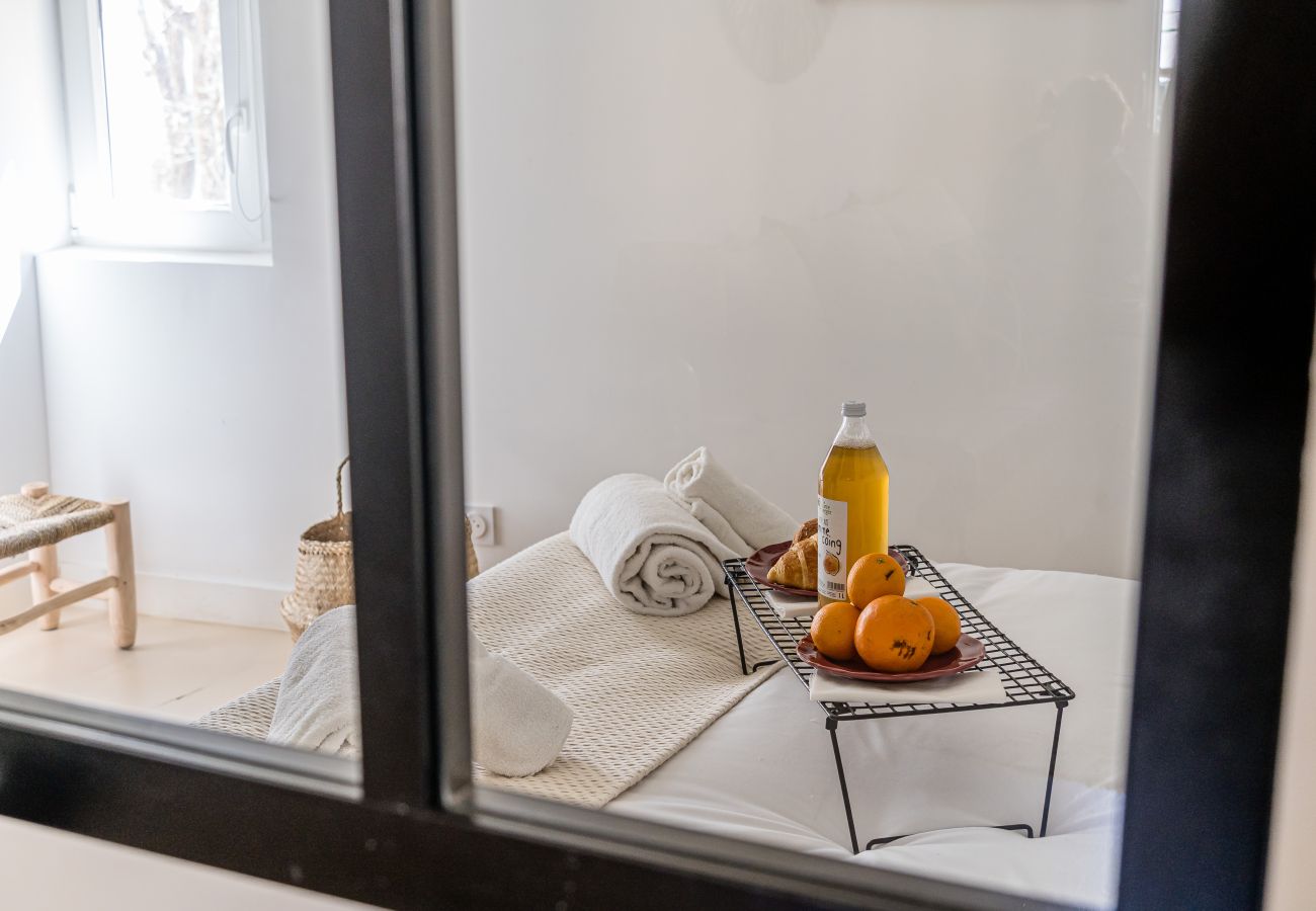 Appartement à La Ciotat - Aurugo. Clim, proche plages, calanques, chantier.
