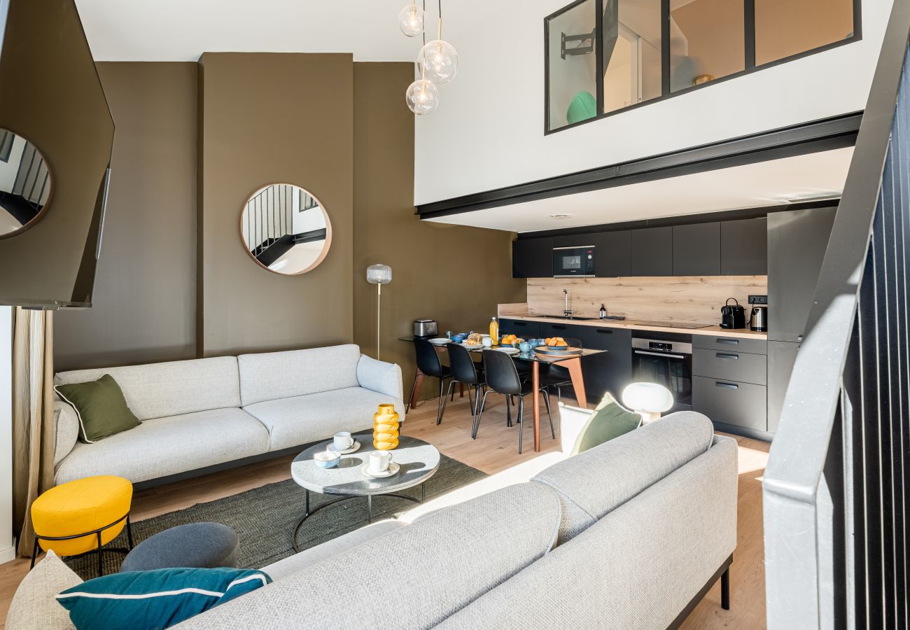 Appartement à La Ciotat - Foch, Duplex de standing, vue port, clim