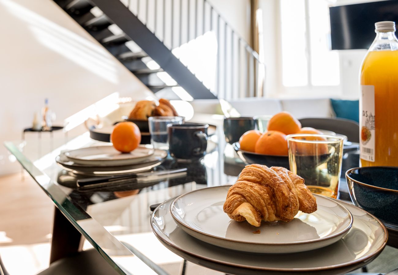 Appartement à La Ciotat - Foch, Duplex de standing, vue port, clim