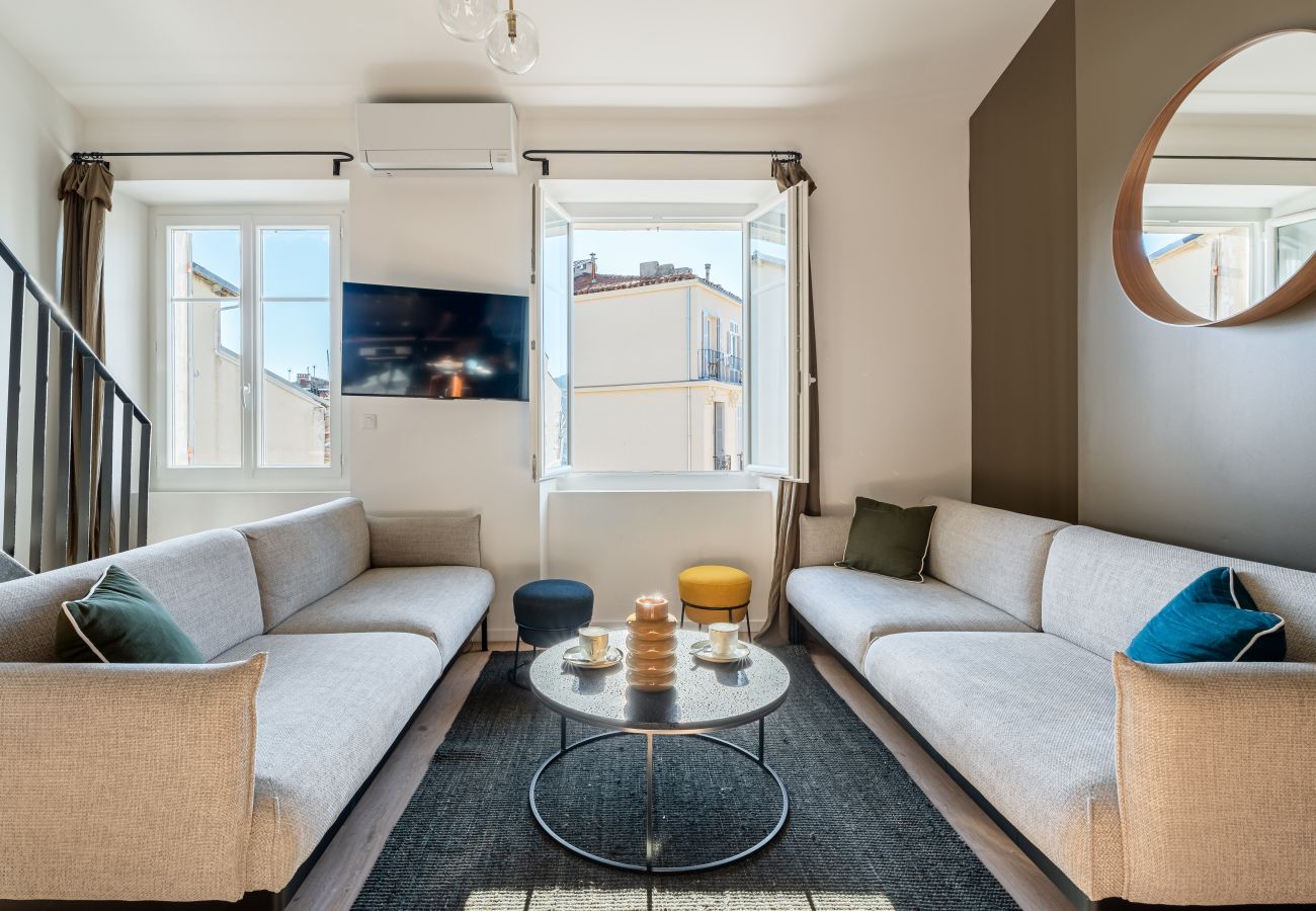 Appartement à La Ciotat - Foch, Duplex de standing, vue port, clim