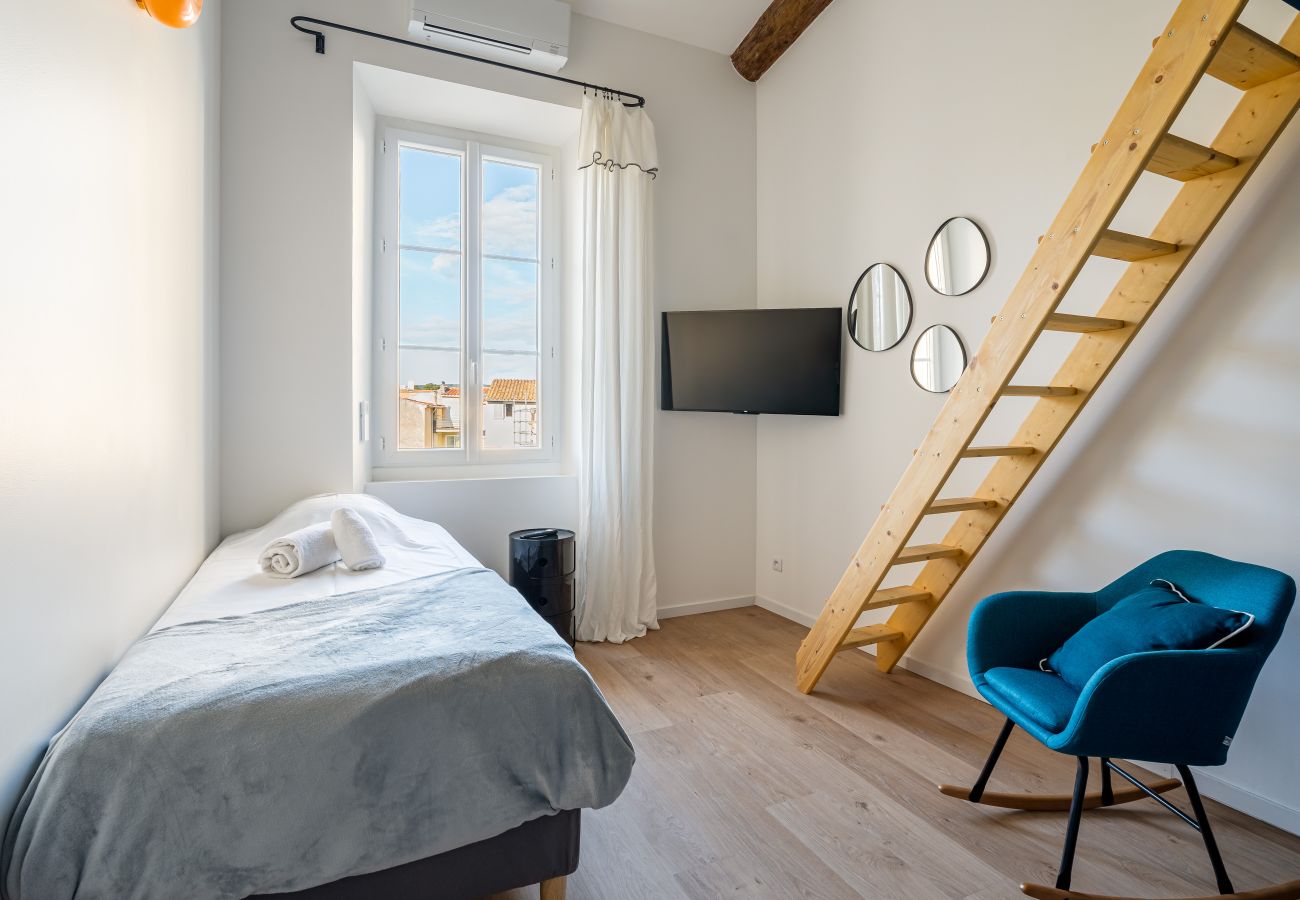 Appartement à La Ciotat - Foch, Duplex de standing, vue port, clim