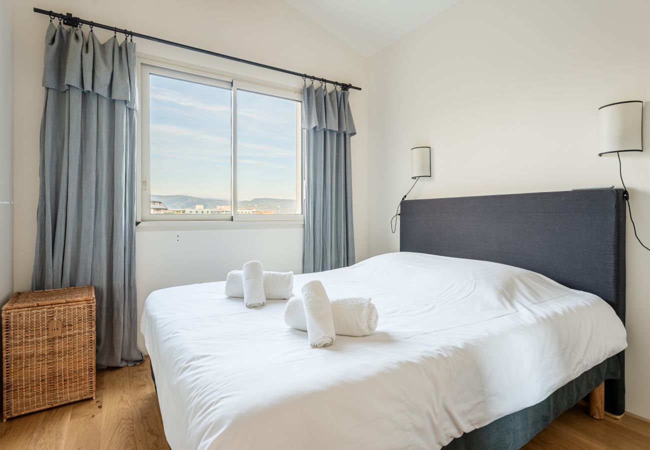 Appartement à La Ciotat - Estello. Quartier Mugel, clim, terrasse, vue mer