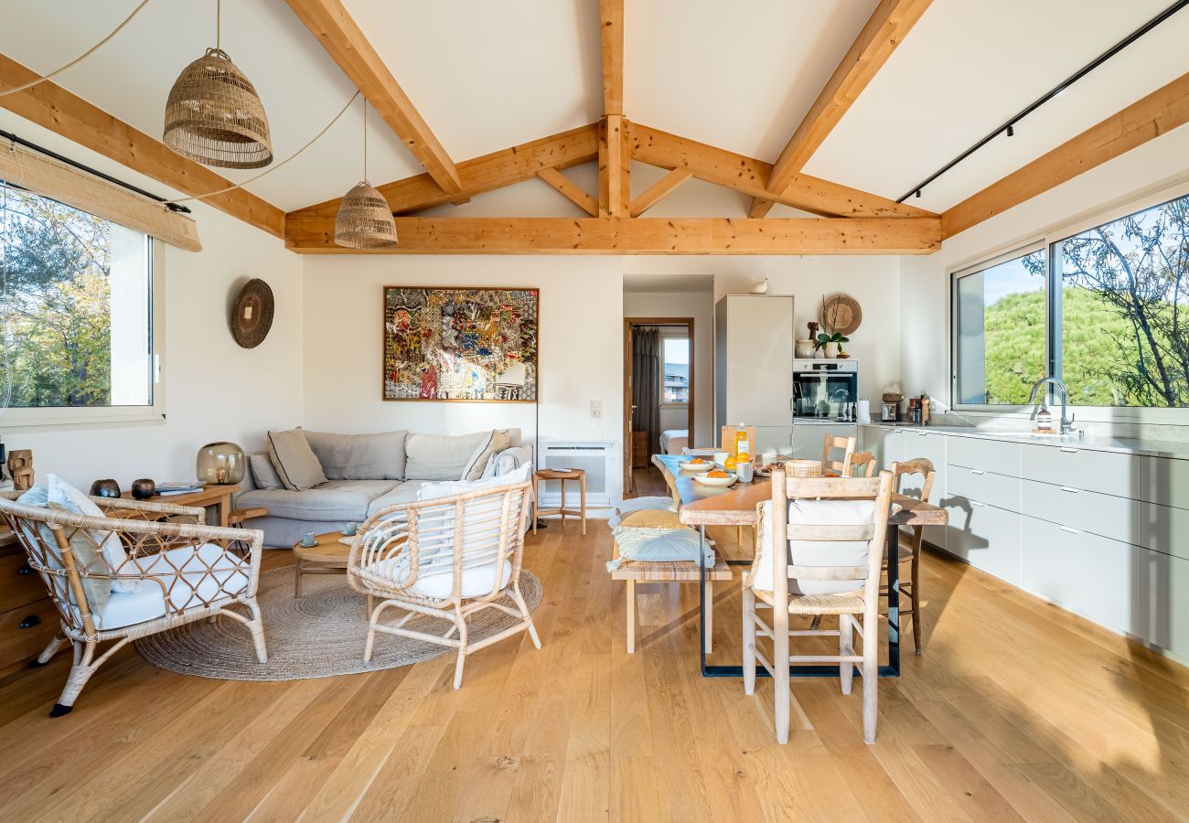 Appartement à La Ciotat - Estello. Quartier Mugel, clim, terrasse, vue mer