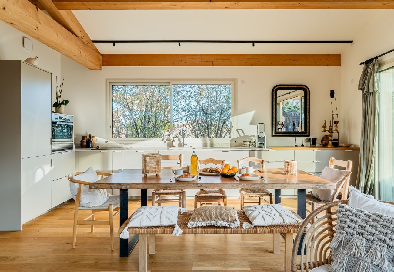 Appartement à La Ciotat - Estello. Quartier Mugel, clim, terrasse, vue mer