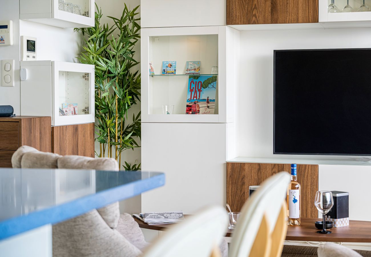 Appartement à La Ciotat - Pitchounette. Vue mer, terrasse, jacuzzi, clim