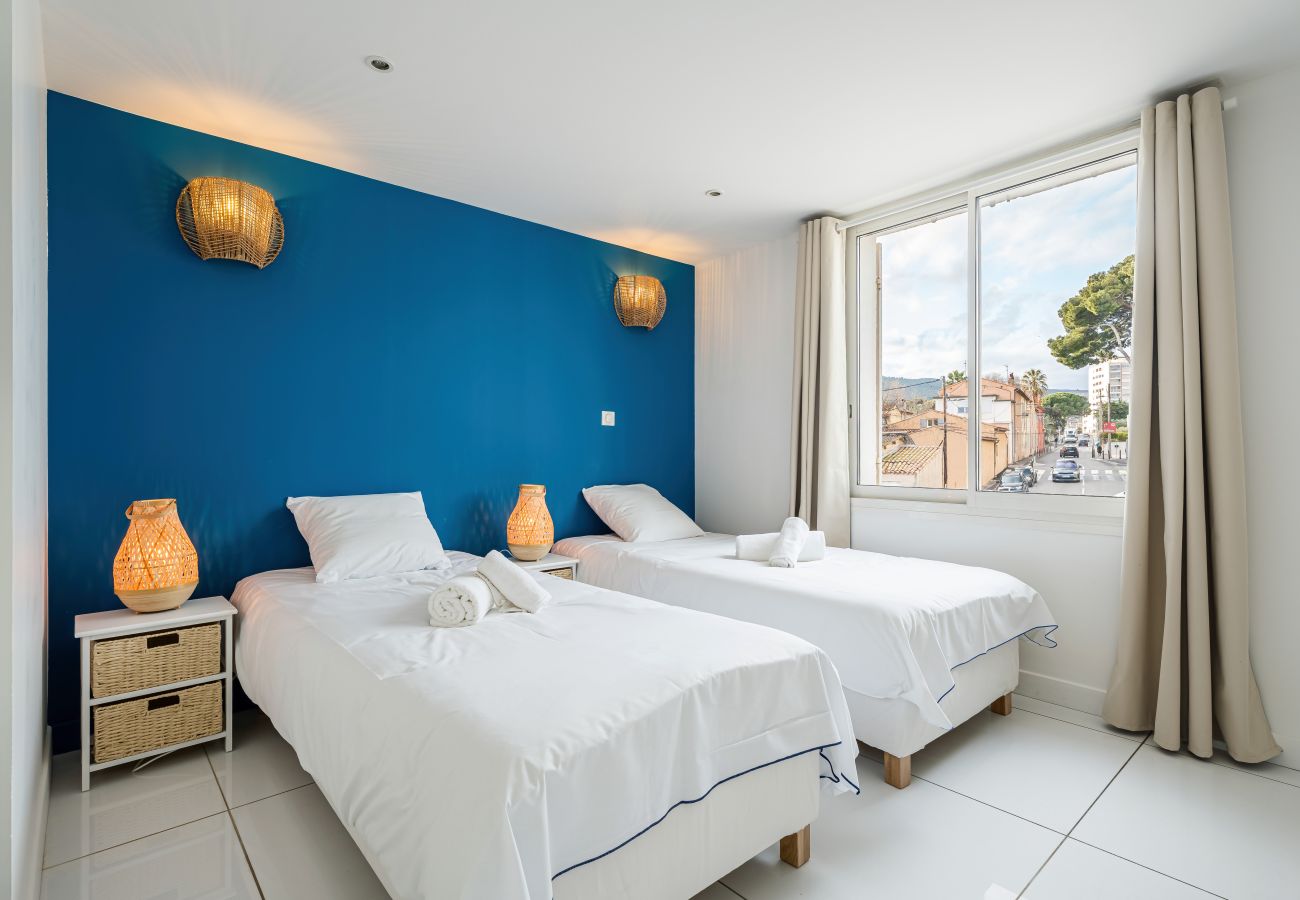 Appartement à La Ciotat - Pitchounette. Vue mer, terrasse, jacuzzi, clim