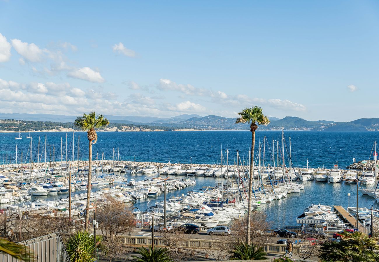 Appartement à La Ciotat - Pitchounette. Vue mer, terrasse, jacuzzi, clim