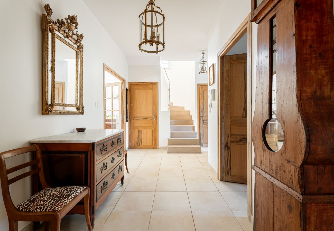 Maison à La Ciotat - Bagatelle. Jardin, proximité plage, parking