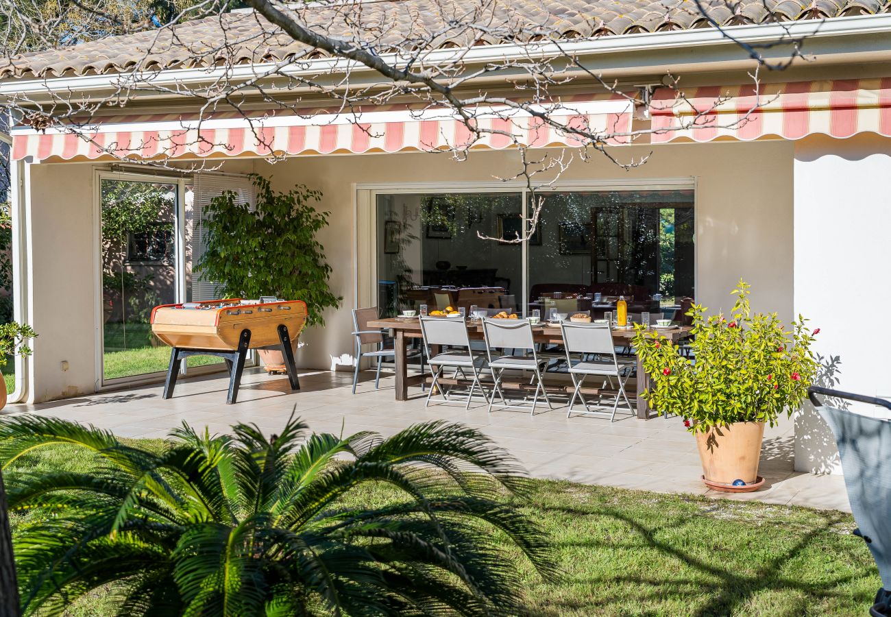 Maison à La Ciotat - Bagatelle. Jardin, proximité plage, parking