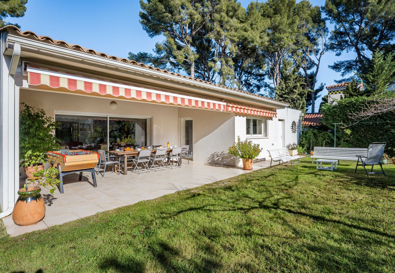 Maison à La Ciotat - Bagatelle. Jardin, proximité plage, parking