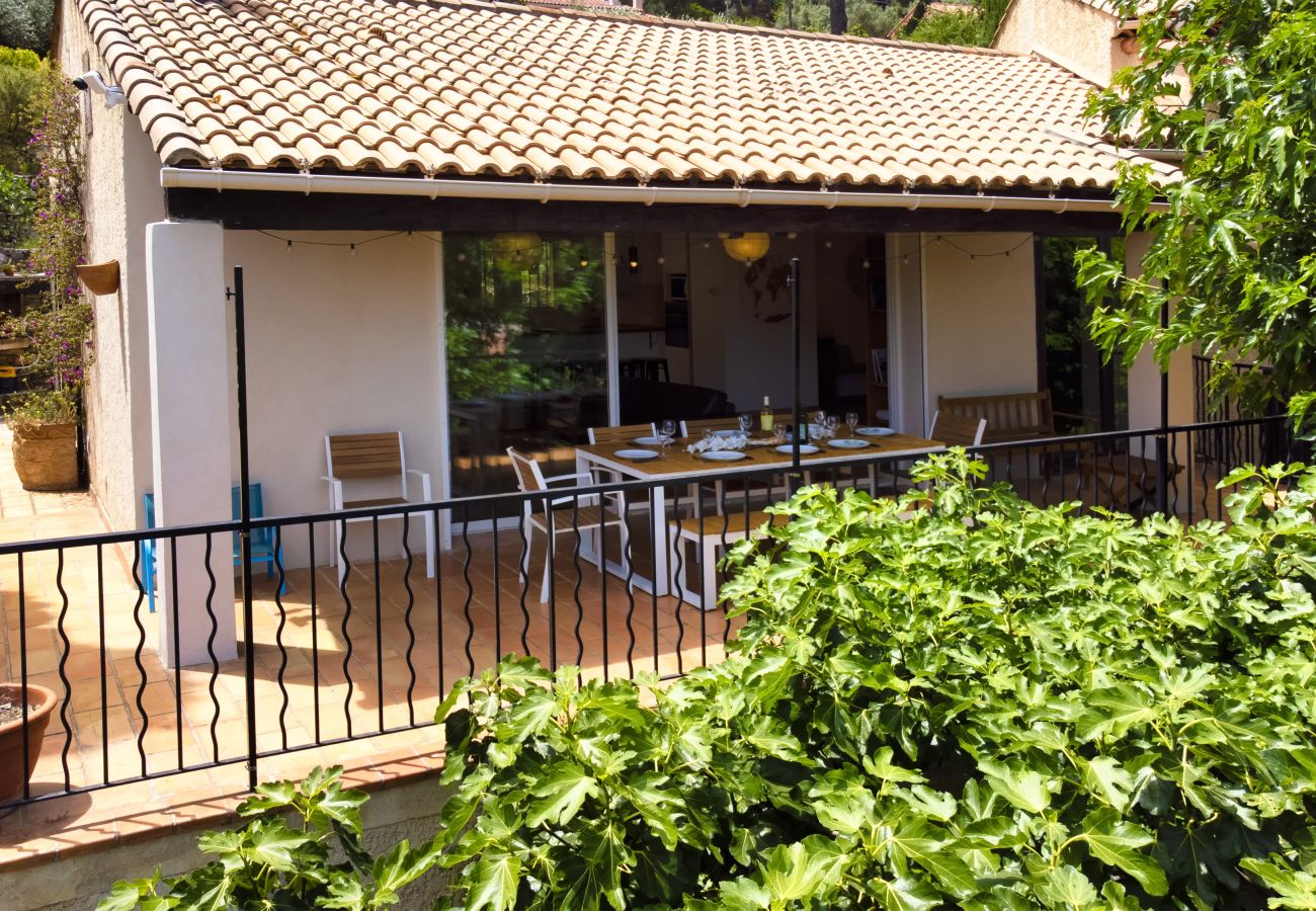 Maison à La Ciotat - Buly Villa vue mer au calme • piscine privée