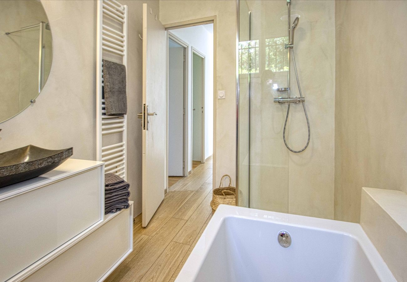 Maison à La Ciotat - Buly Villa vue mer au calme • piscine privée