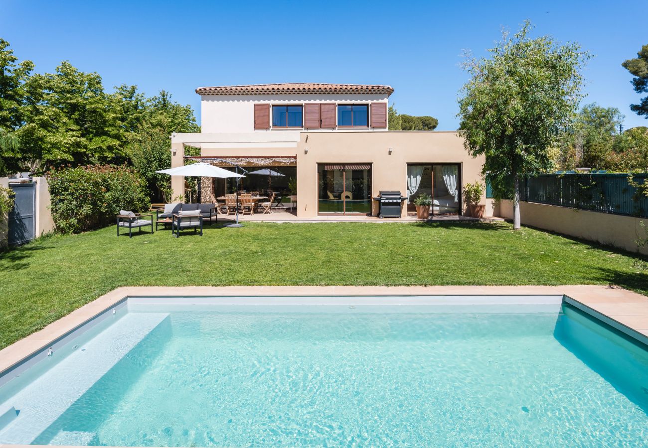 Maison à La Ciotat - Villa Lumière Piscine, jardin, à 2 pas des plages