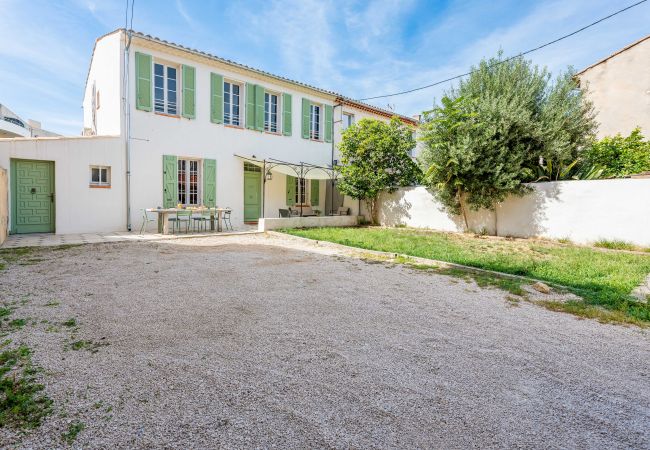 Maison à La Ciotat - Villa Ferzo. Proche mer, clim, jardin, parking