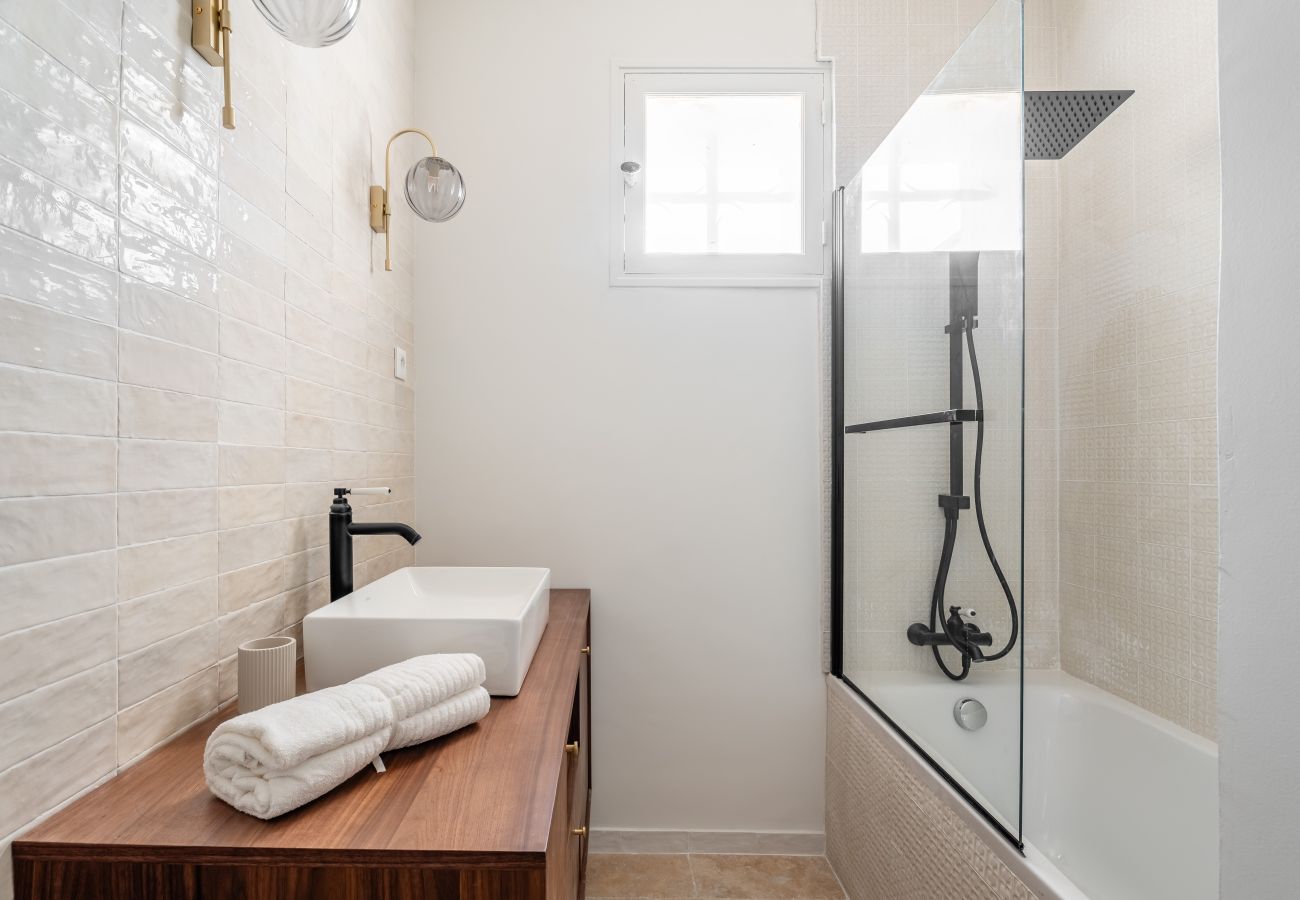 Maison à La Ciotat - Villa Ferzo. Proche mer, clim, jardin, parking