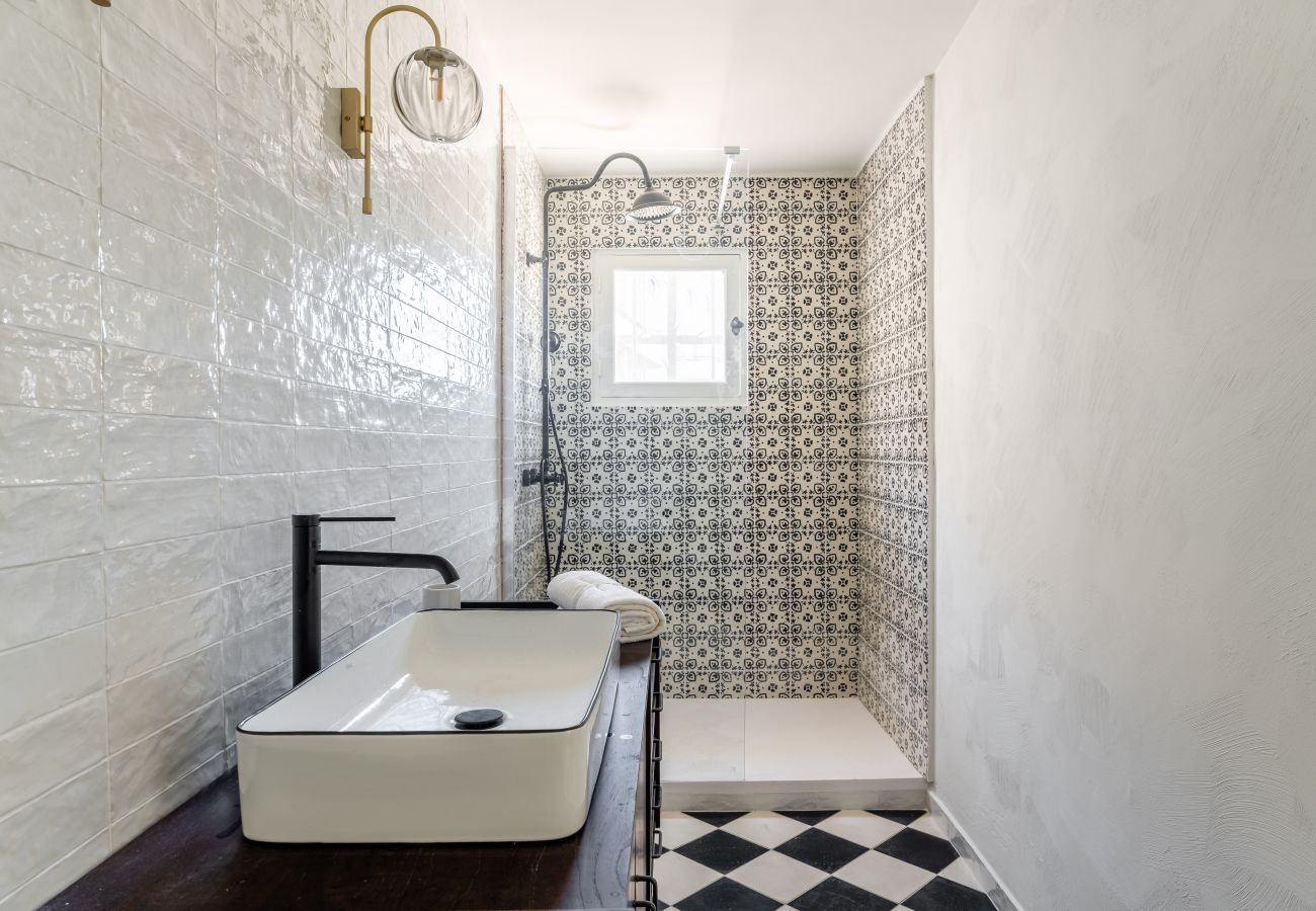 Maison à La Ciotat - Villa Ferzo. Proche mer, clim, jardin, parking